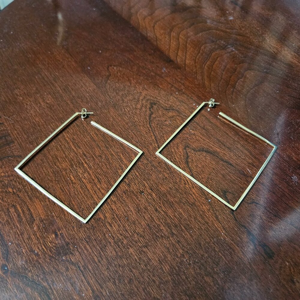 RARE MODERN LUXURY LANA JEWELRY 14K GOLD SQUARE 80MM HOOPS PIERCED EARRINGS